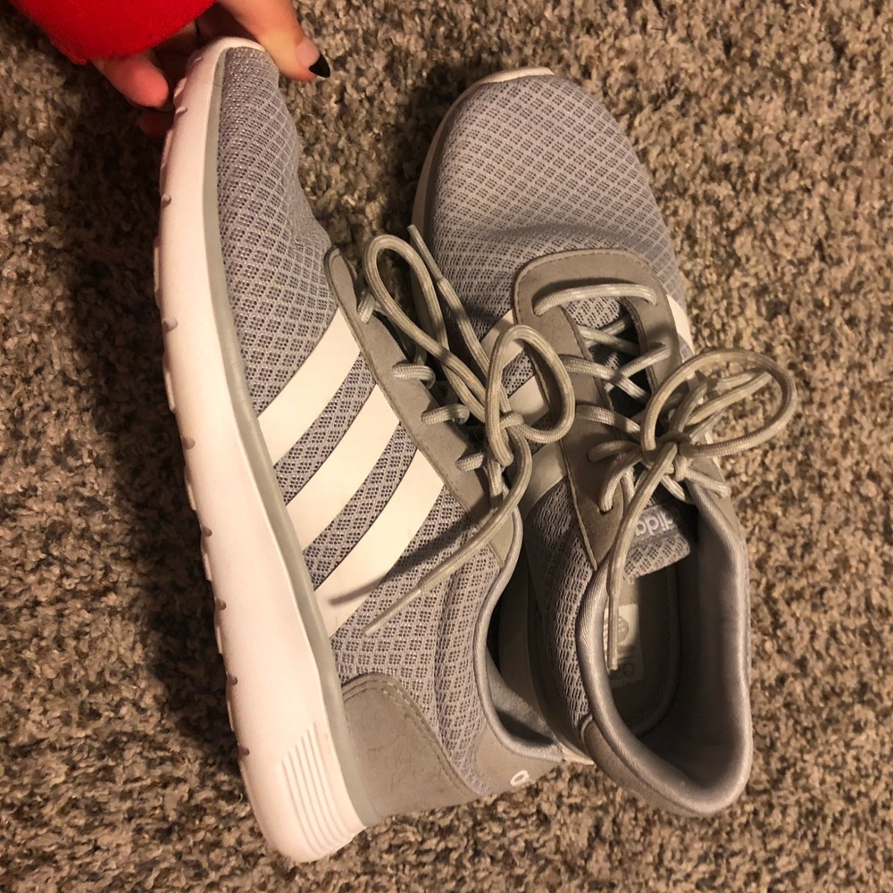 Adidas Sneakers